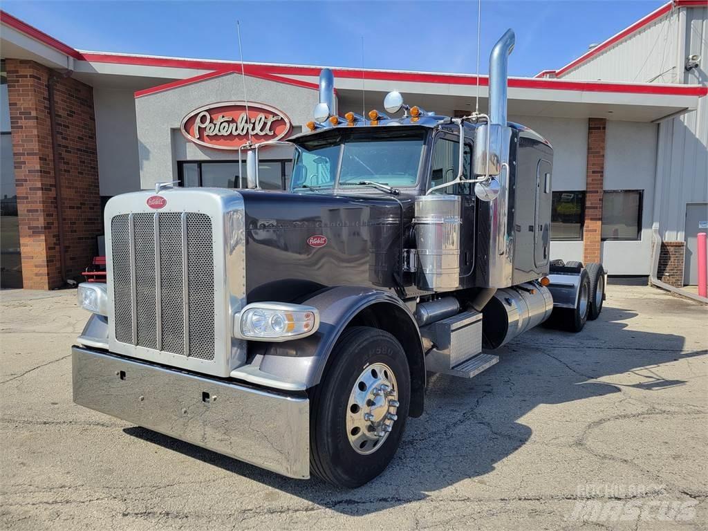 Peterbilt 389 Vetopöytäautot