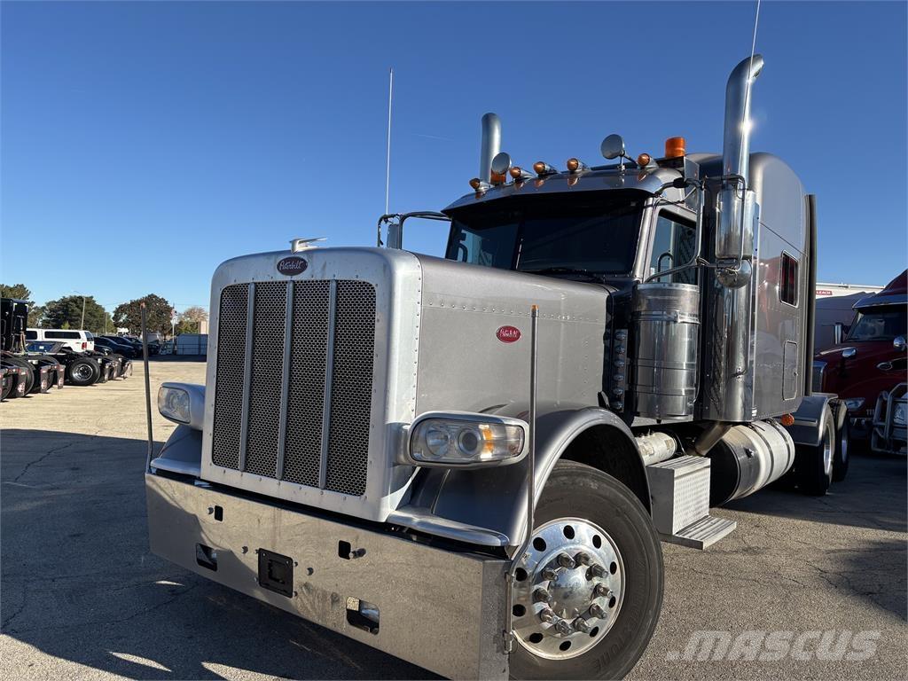 Peterbilt 389 Vetopöytäautot