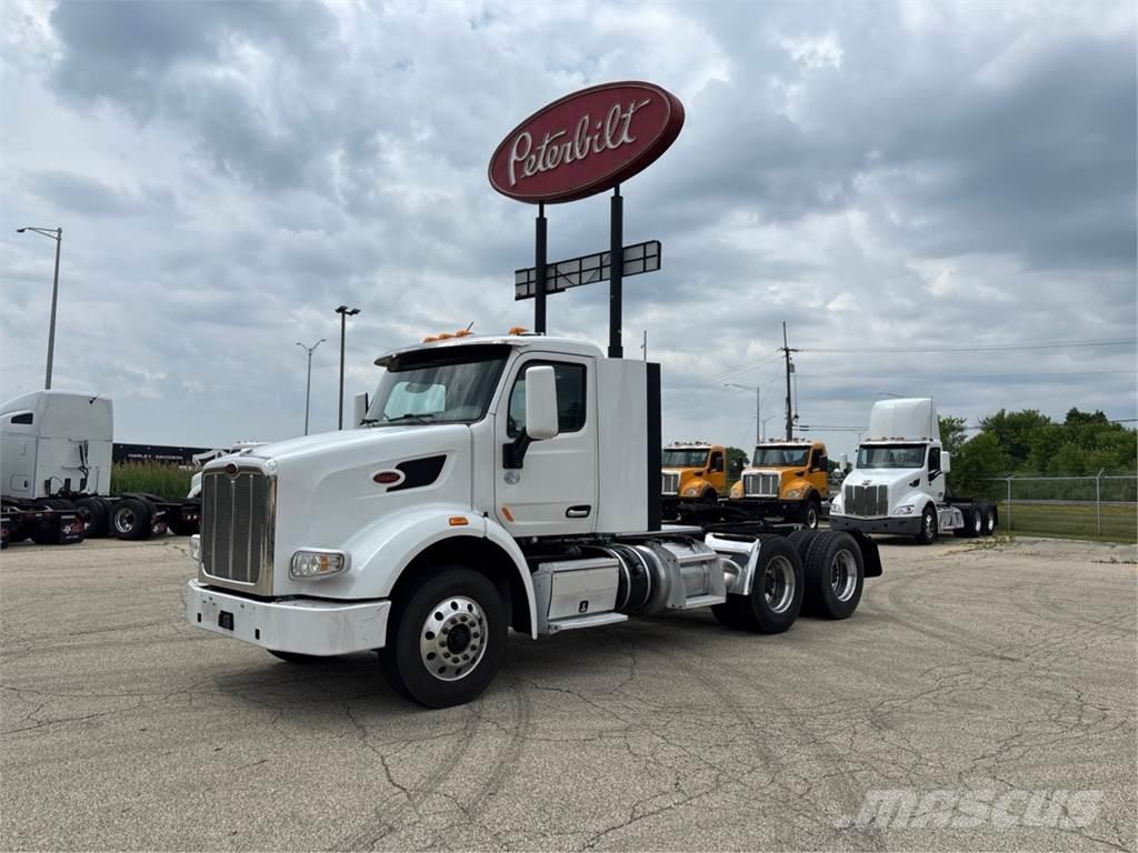 Peterbilt 567 Vetopöytäautot