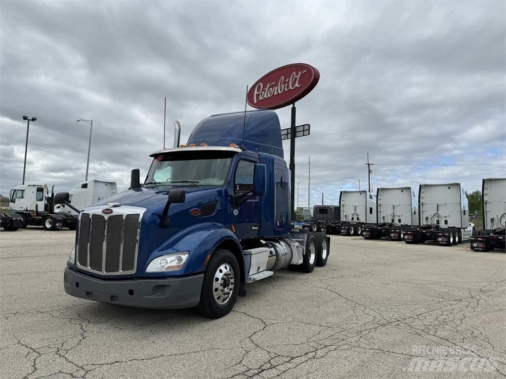Peterbilt 579 Vetopöytäautot