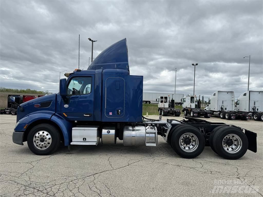 Peterbilt 579 Vetopöytäautot