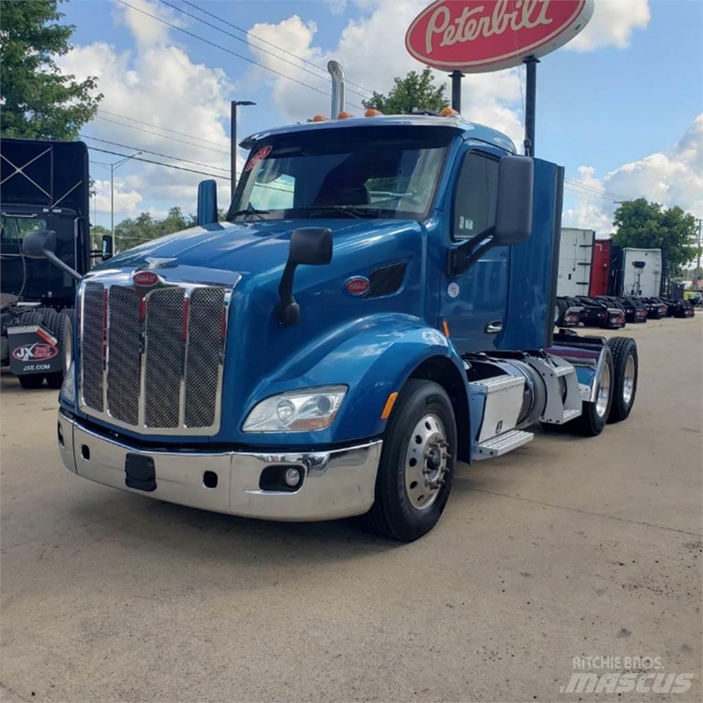 Peterbilt 579 Vetopöytäautot
