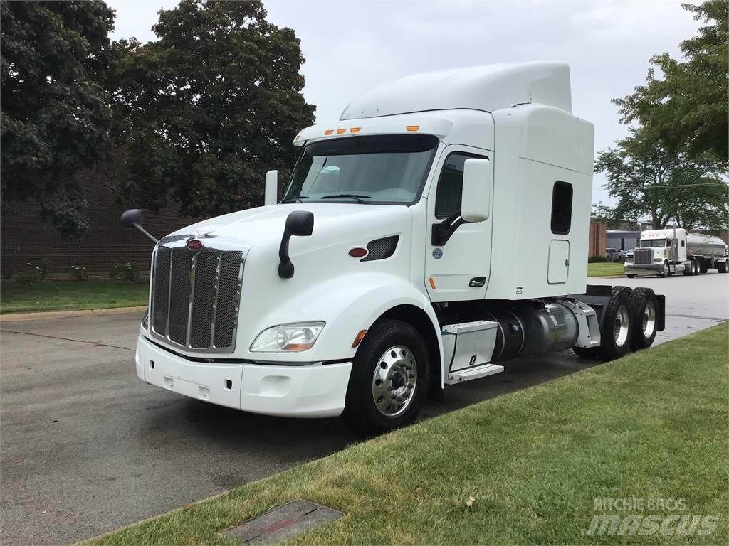 Peterbilt 579 Vetopöytäautot