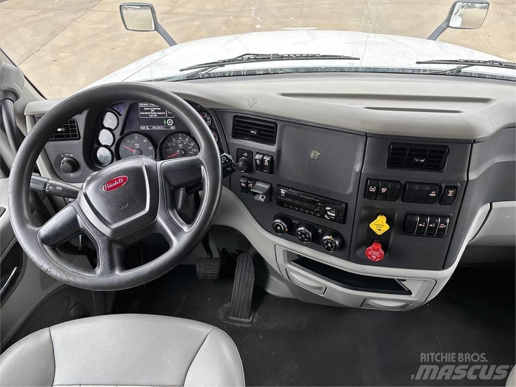 Peterbilt 579 Vetopöytäautot