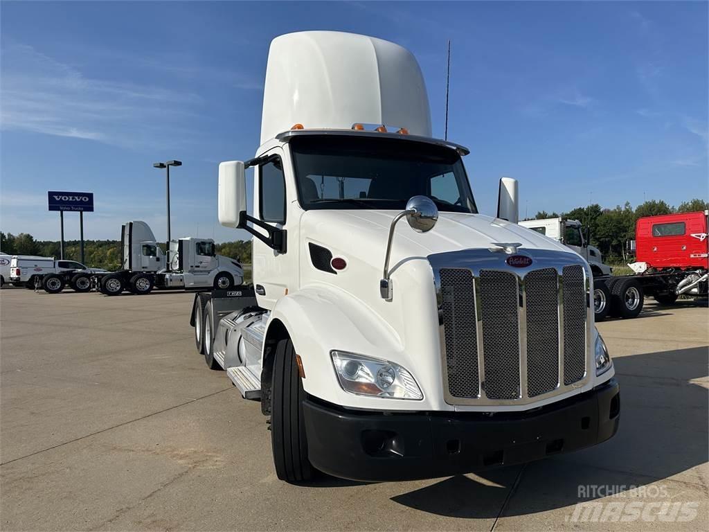 Peterbilt 579 Vetopöytäautot