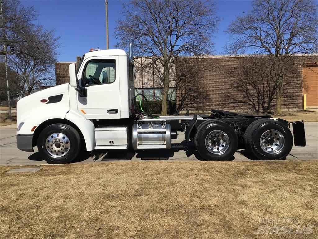 Peterbilt 579 Vetopöytäautot