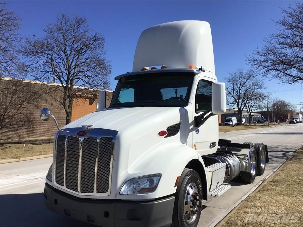 Peterbilt 579 Vetopöytäautot