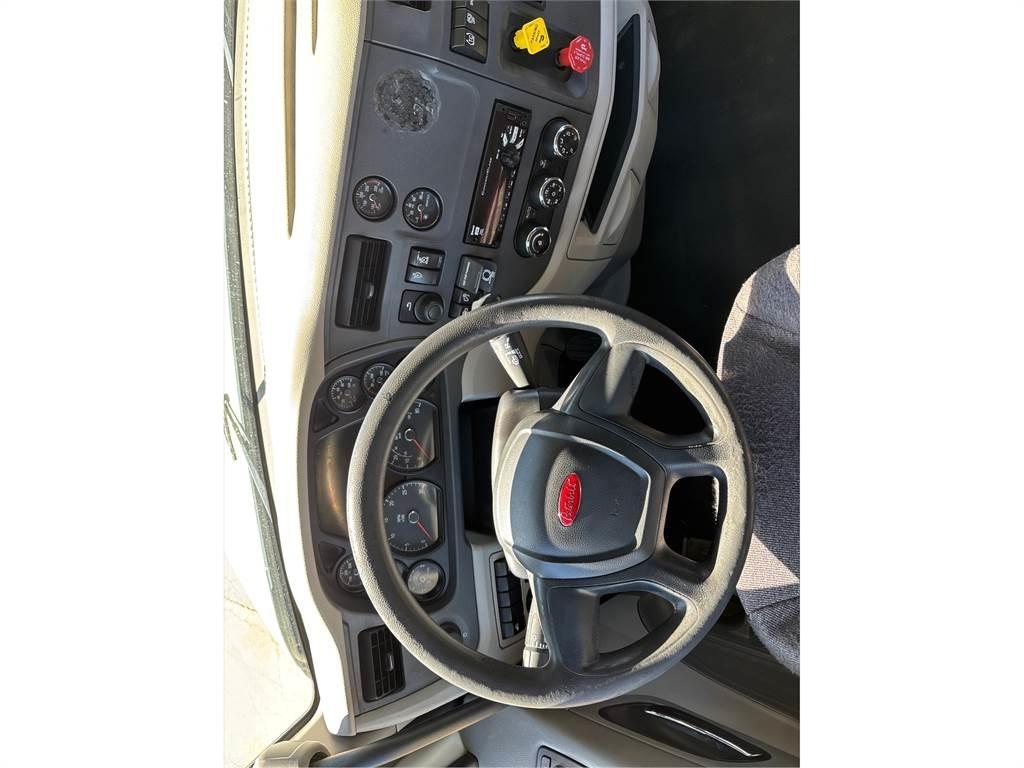 Peterbilt 579 Vetopöytäautot