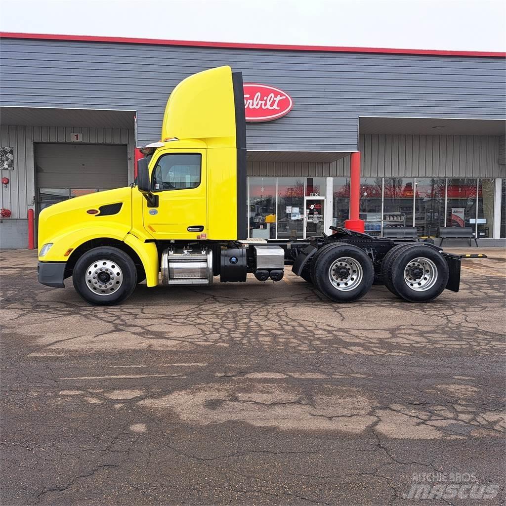 Peterbilt 579 Vetopöytäautot