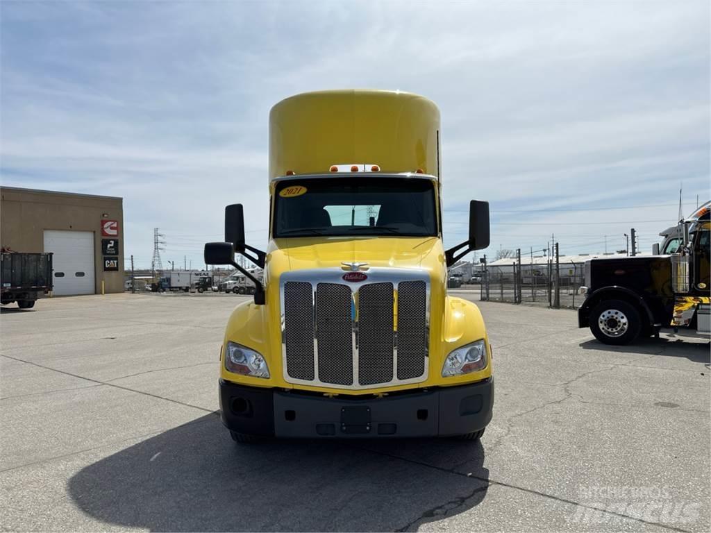 Peterbilt 579 Vetopöytäautot