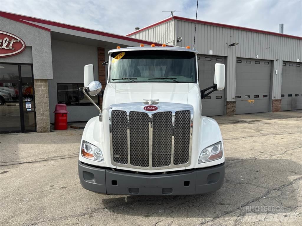 Peterbilt 579 Vetopöytäautot