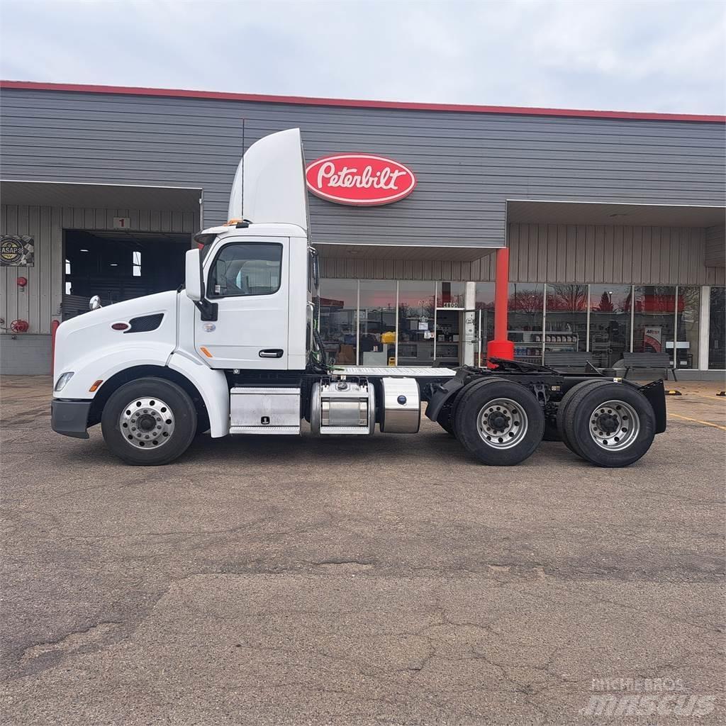Peterbilt 579 Vetopöytäautot