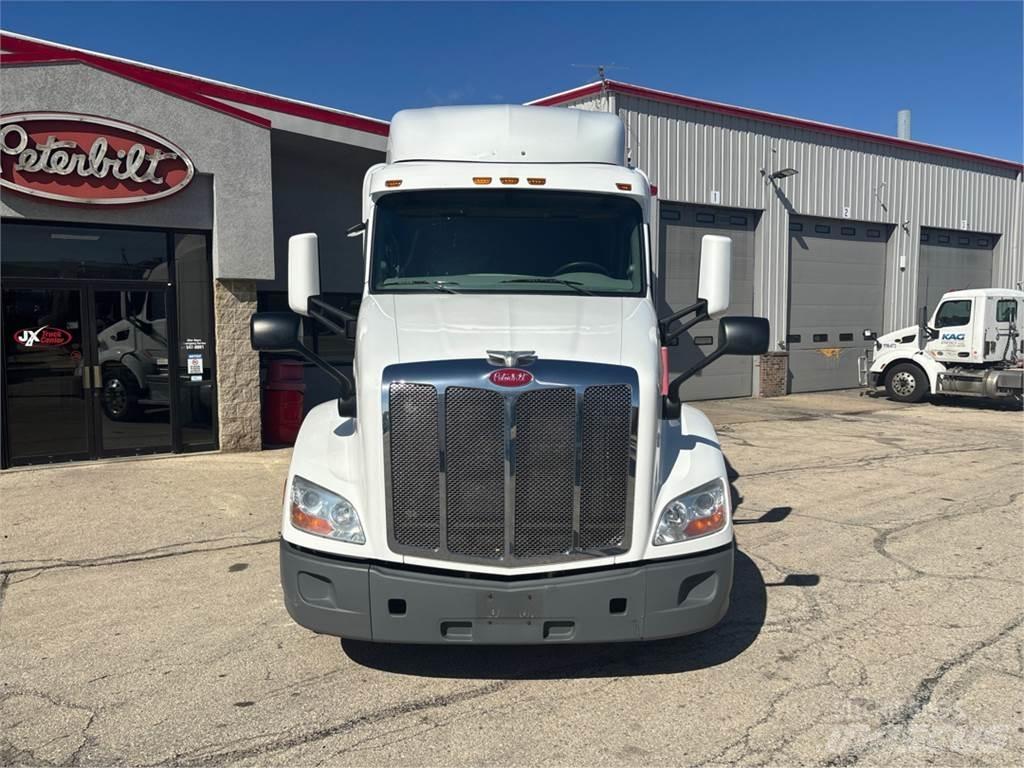 Peterbilt 579 Vetopöytäautot