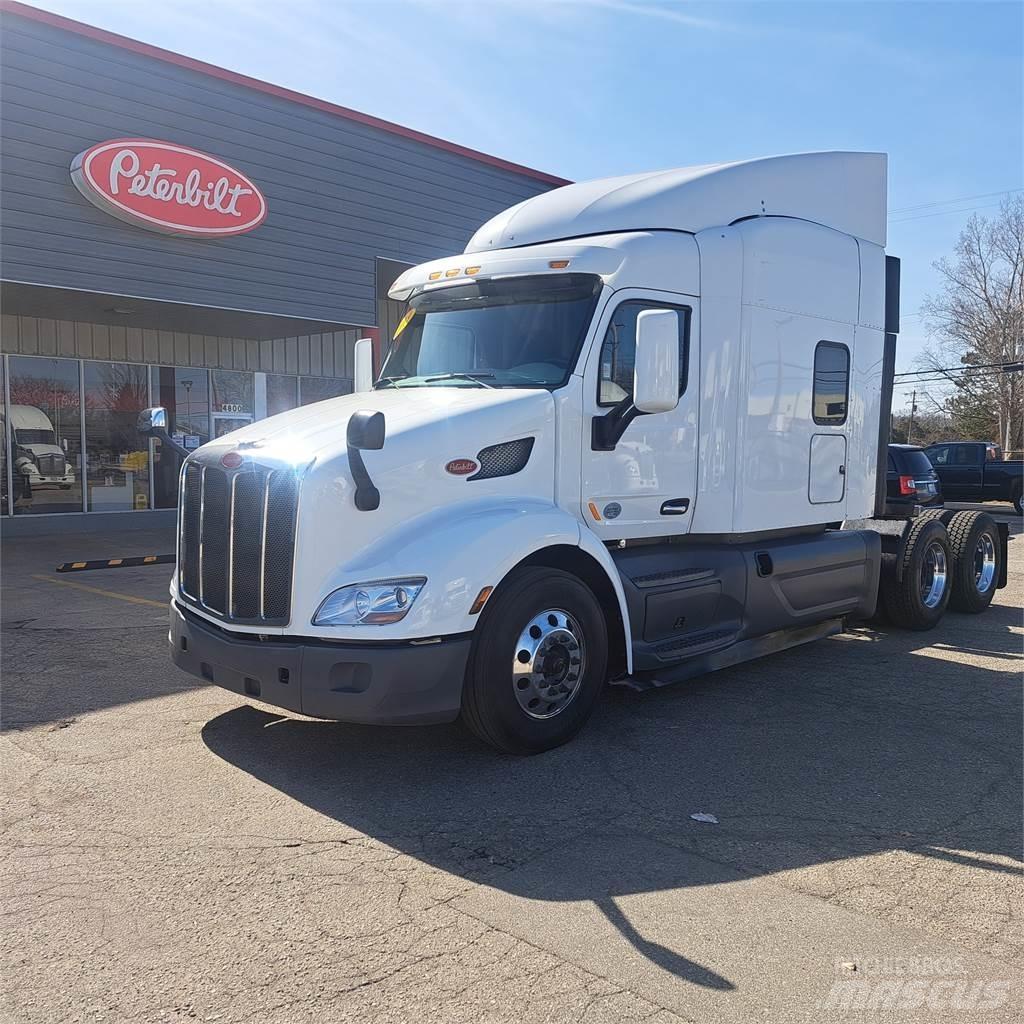 Peterbilt 579 Vetopöytäautot