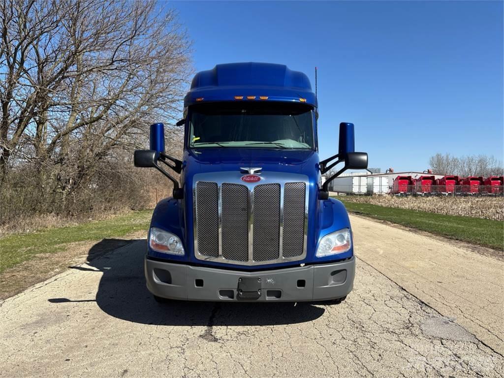 Peterbilt 579 Vetopöytäautot
