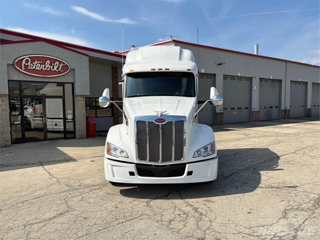Peterbilt 579 Vetopöytäautot