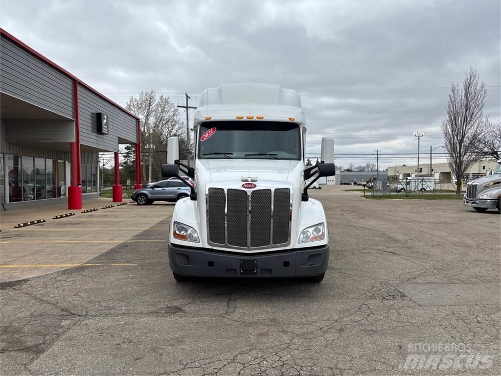 Peterbilt 579 Vetopöytäautot