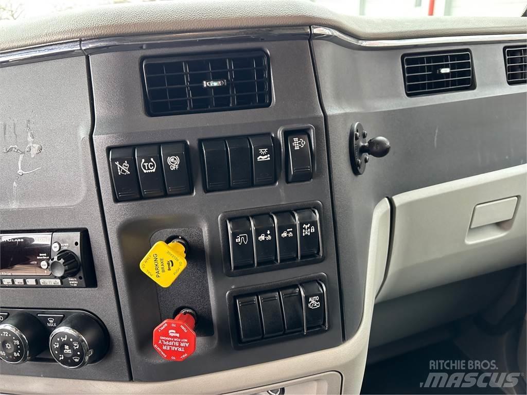 Peterbilt 579 Vetopöytäautot