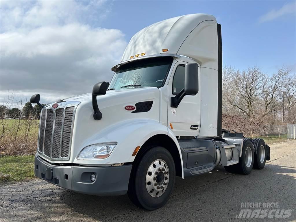 Peterbilt 579 Vetopöytäautot