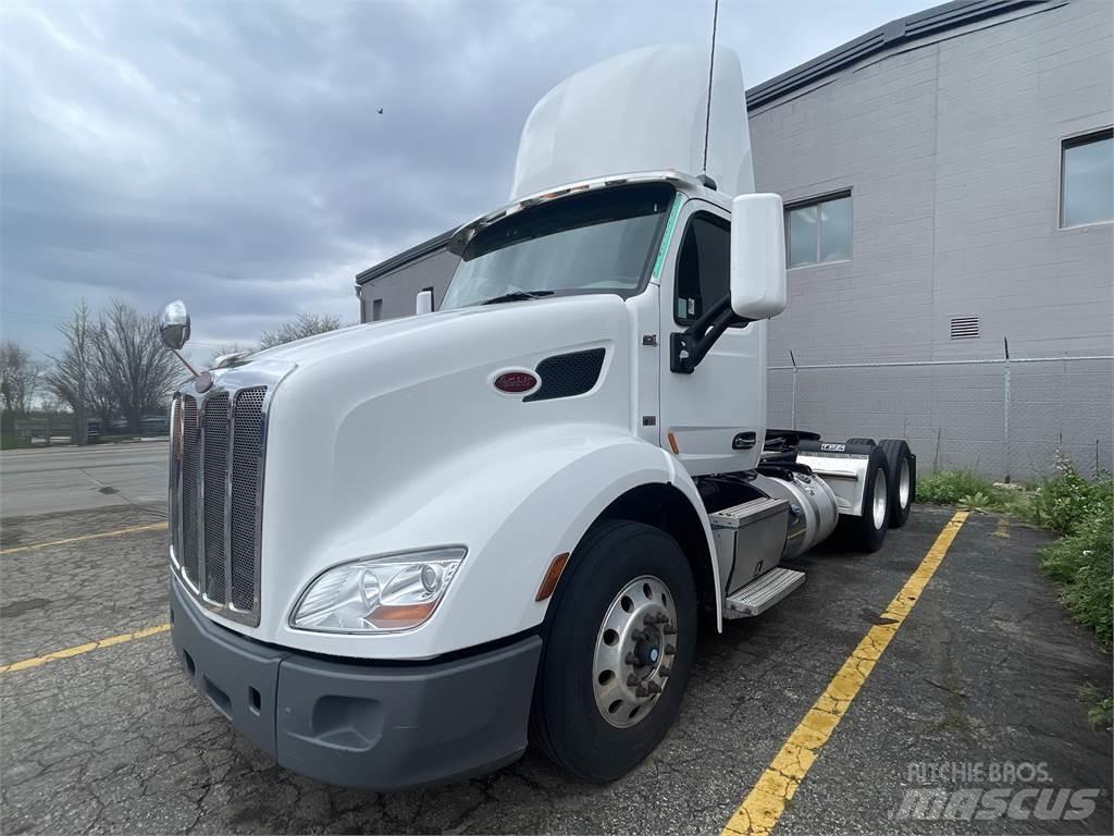 Peterbilt 579 Vetopöytäautot