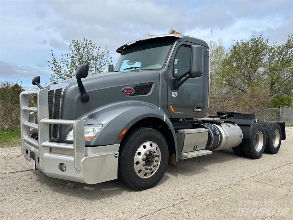 Peterbilt 579 Vetopöytäautot