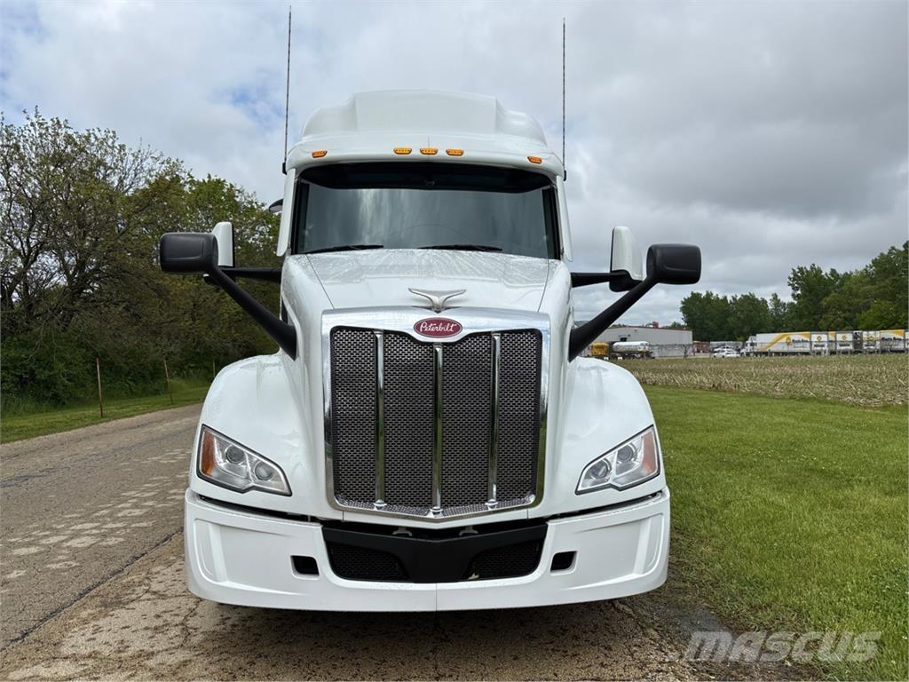 Peterbilt 579 Vetopöytäautot