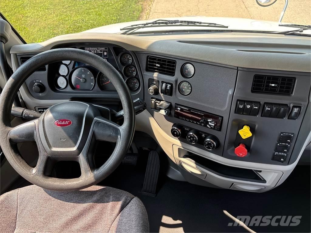 Peterbilt 579 Vetopöytäautot