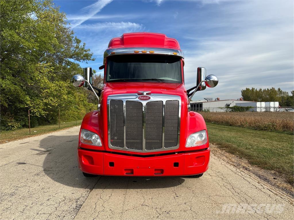 Peterbilt 579 Vetopöytäautot