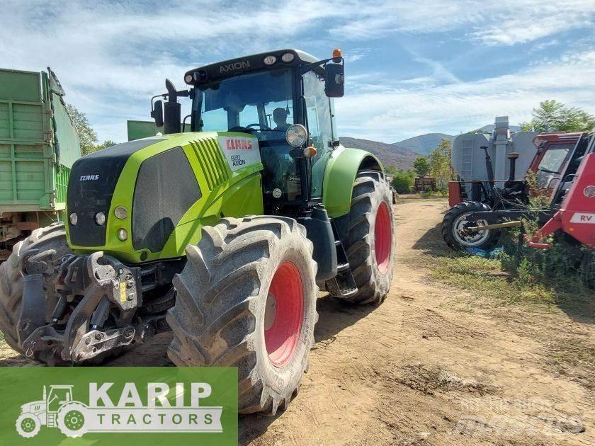 CLAAS 820 Traktorit