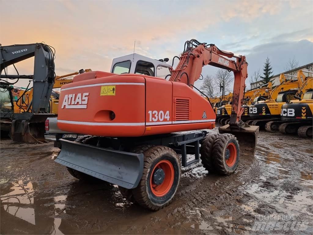 Atlas 1304 Pyöräkaivukoneet