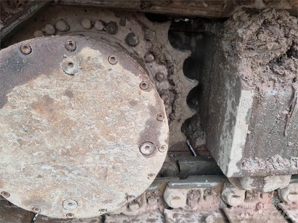 Doosan DX225LC Telakaivukoneet