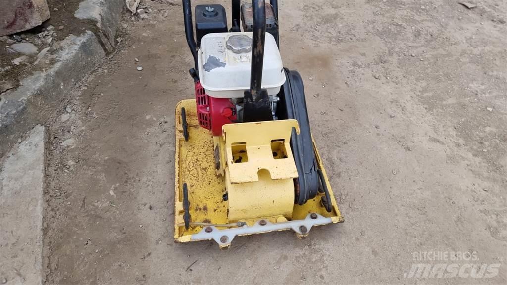 Dynapac HZR90 Muut