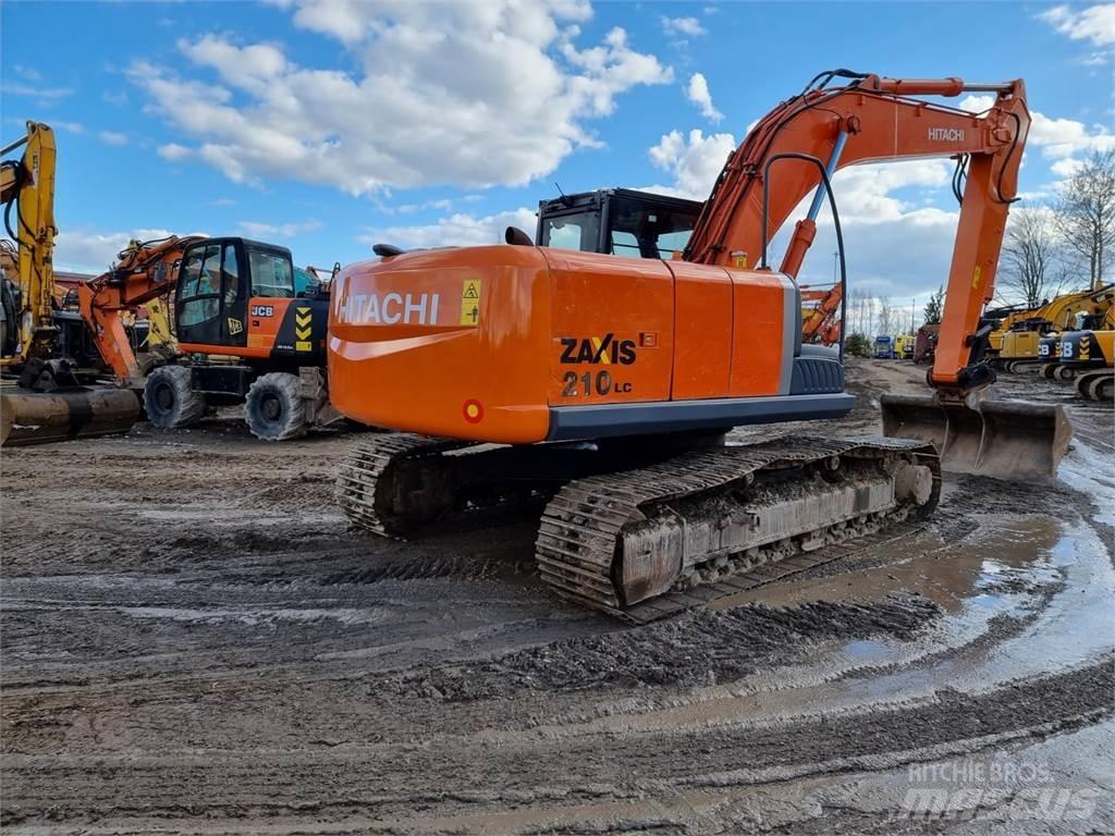 Hitachi ZX210LC-3 Telakaivukoneet