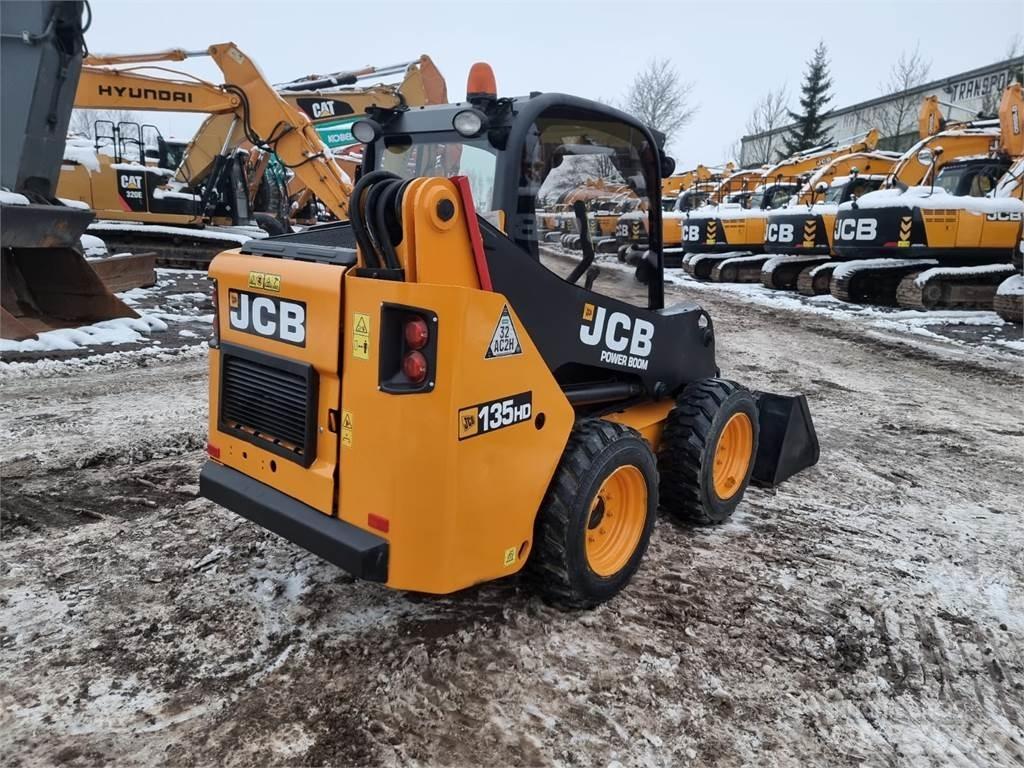 JCB 135HD Liukuohjatut kuormaajat