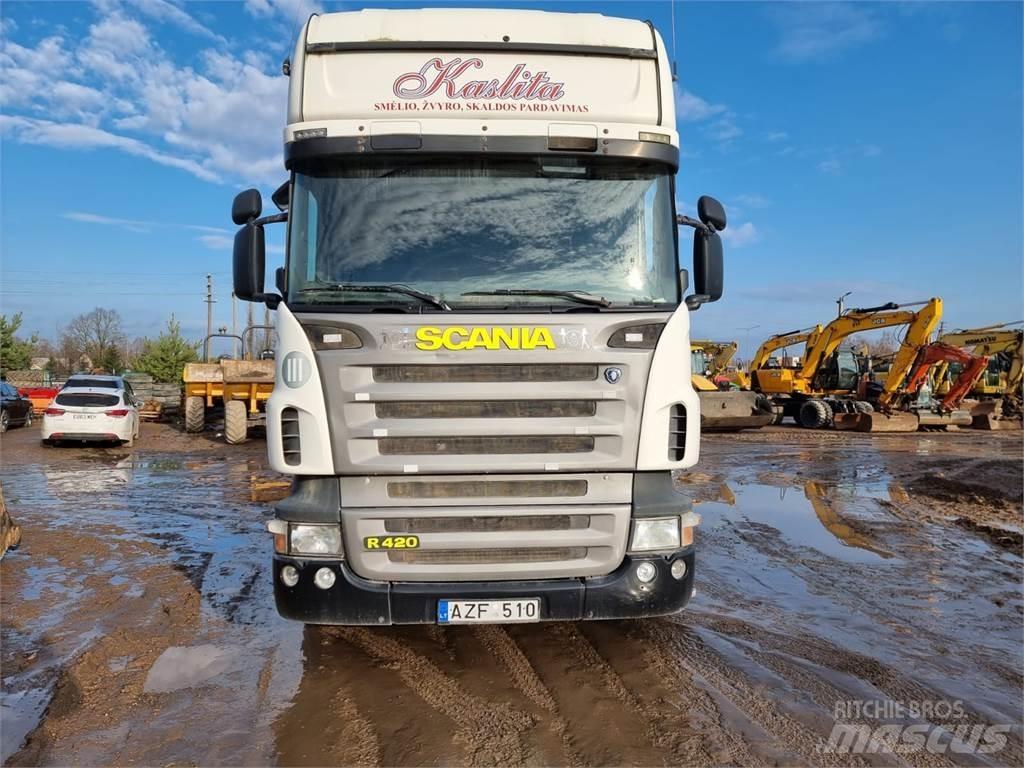 Scania R420 Vetopöytäautot