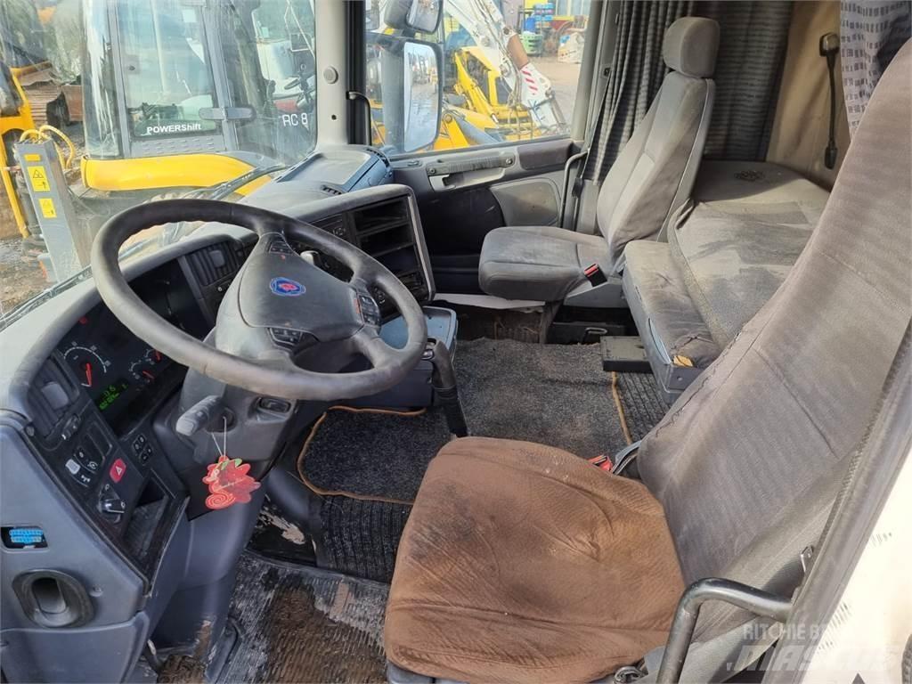 Scania R420 Vetopöytäautot