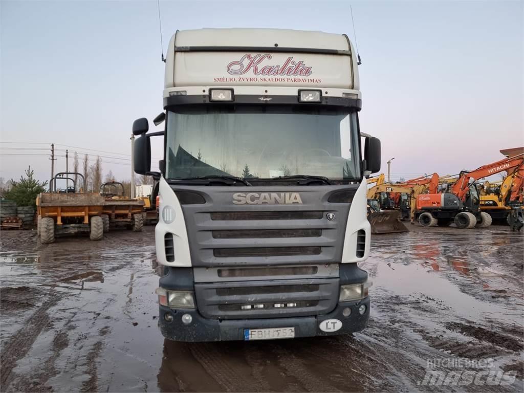 Scania R420 Vetopöytäautot