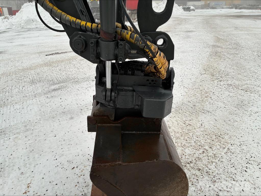 Lännen  Erikoiskaivinkoneet