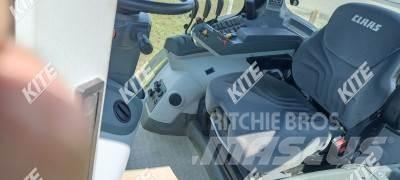 CLAAS Axion 810 Traktorit