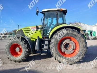 CLAAS Axion 840 Traktorit