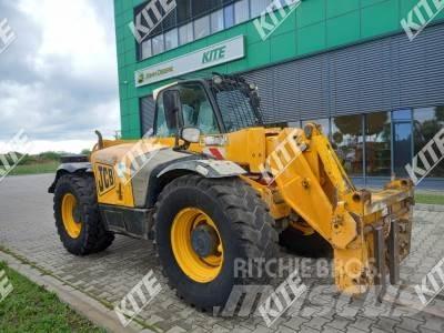 JCB 531-70 Maatalouskurottajat
