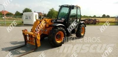 JCB 531-70 Maatalouskurottajat