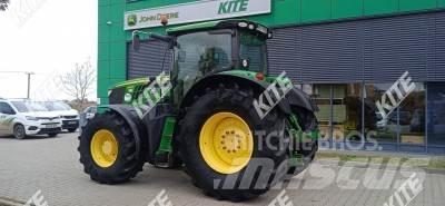 John Deere 6210R Traktorit