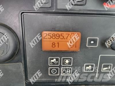 John Deere 8130 Traktorit