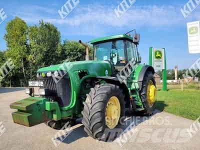 John Deere 8220 Traktorit