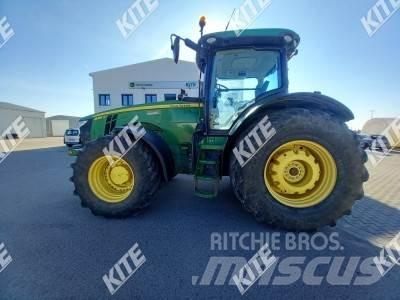 John Deere 8335R Traktorit