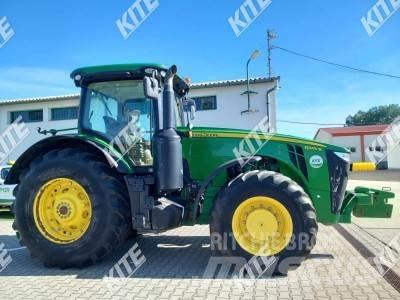 John Deere 8345R Traktorit