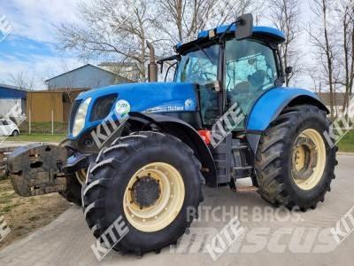 New Holland T7040 Traktorit