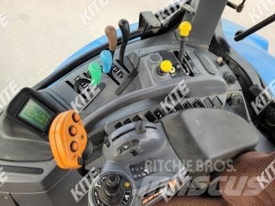 New Holland T7040 Traktorit