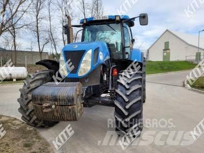 New Holland T7040 Traktorit